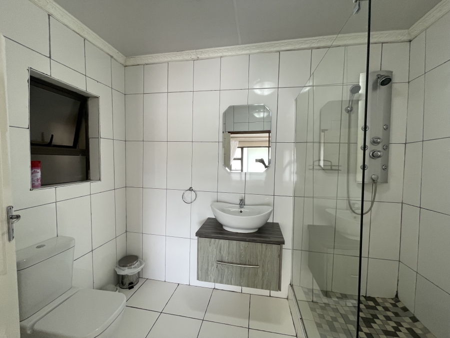 24 Bedroom Property for Sale in Amalinda Eastern Cape